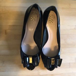 Vince Camuto peep-toe wedge heels, size 8